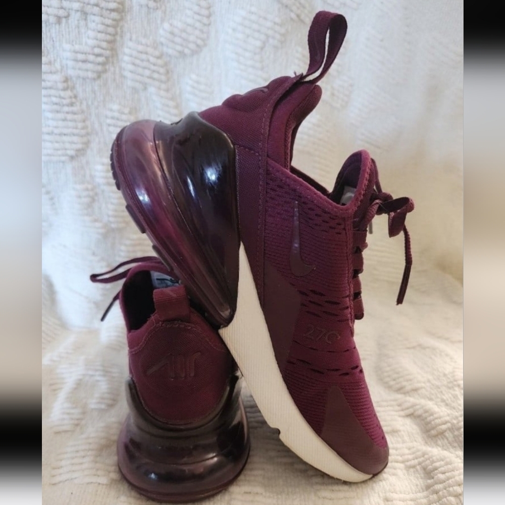 ♡ SOLD ♡ Nike Air Max 270 Bordeaux Wine RARE!!